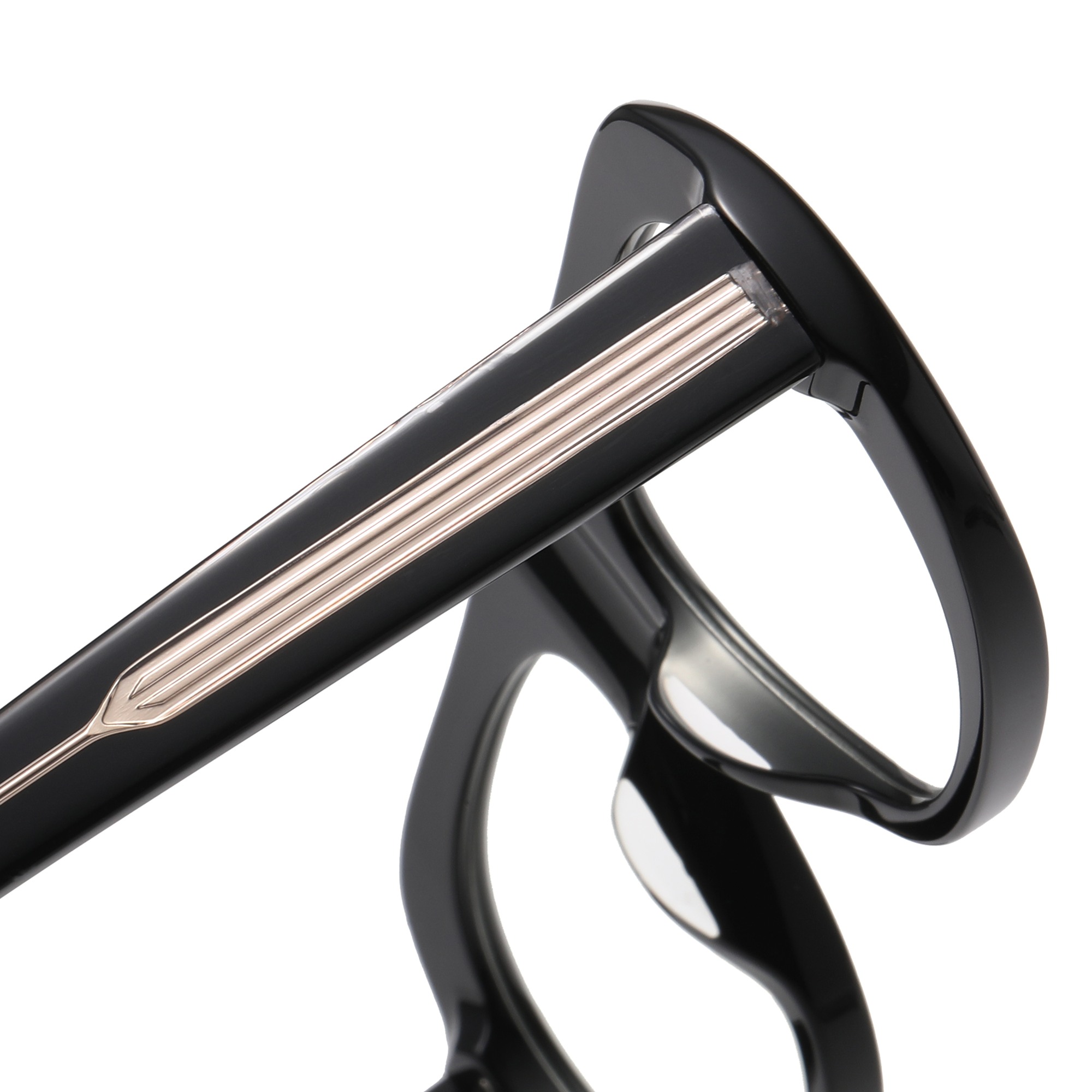 harlow-black-detail-hinge